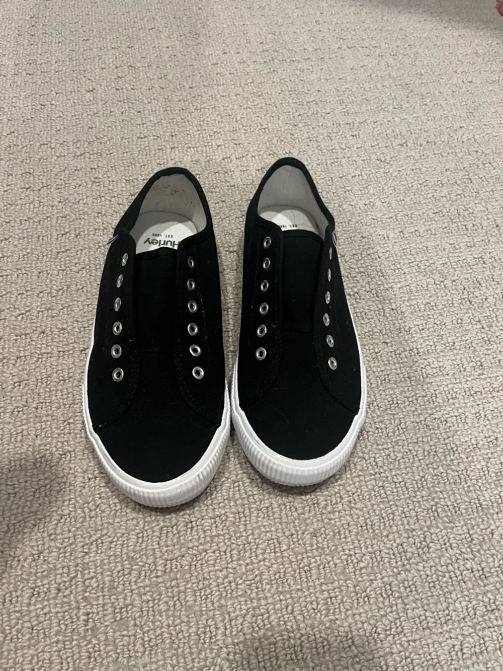Hurley Black Canvas Slip-On Sneakers with White Sole